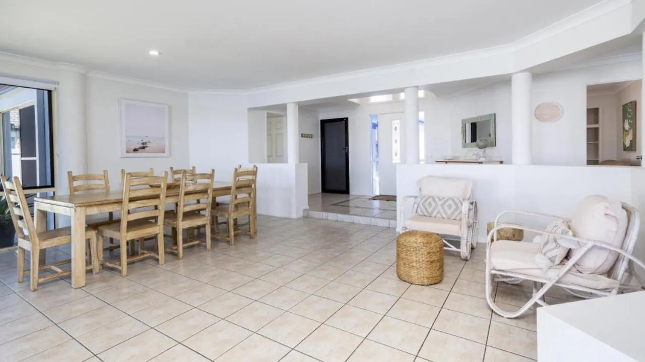 Dog Friendly Home With Canal Views Banksia Beach Australia